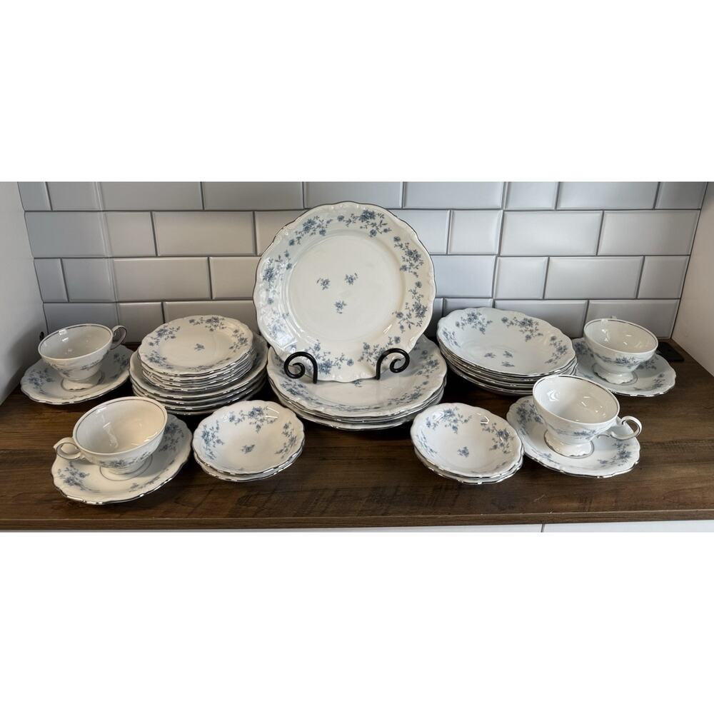 Johann Haviland Blue Garland Bavaria Germany 28 Piece Set Fine China Set For 4
